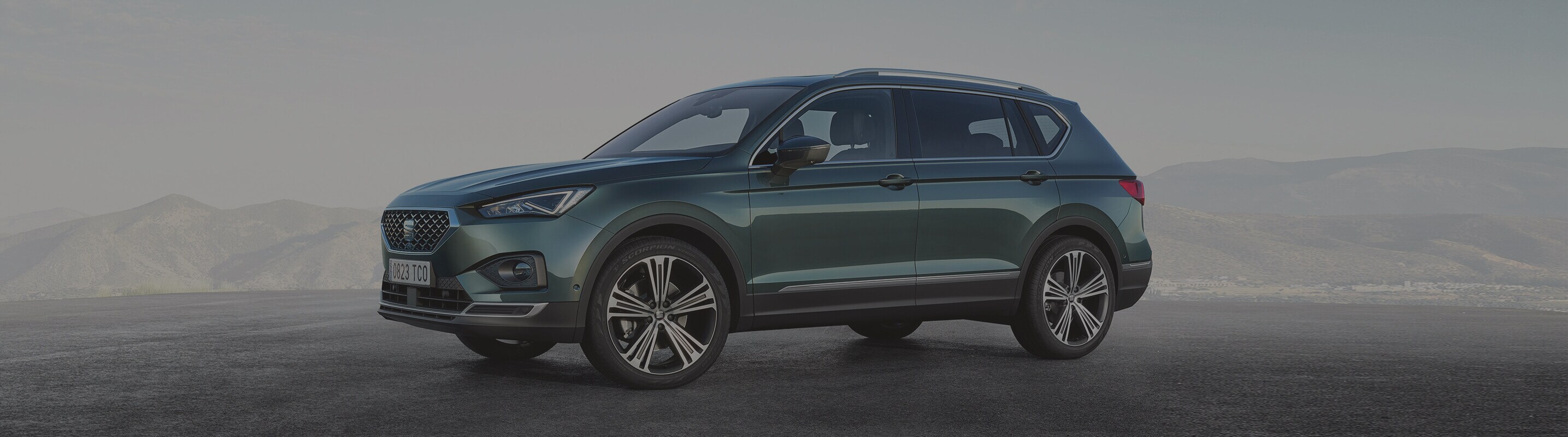 SEATʼs new flagship model the new SEAT Tarraco SUV mountains behind