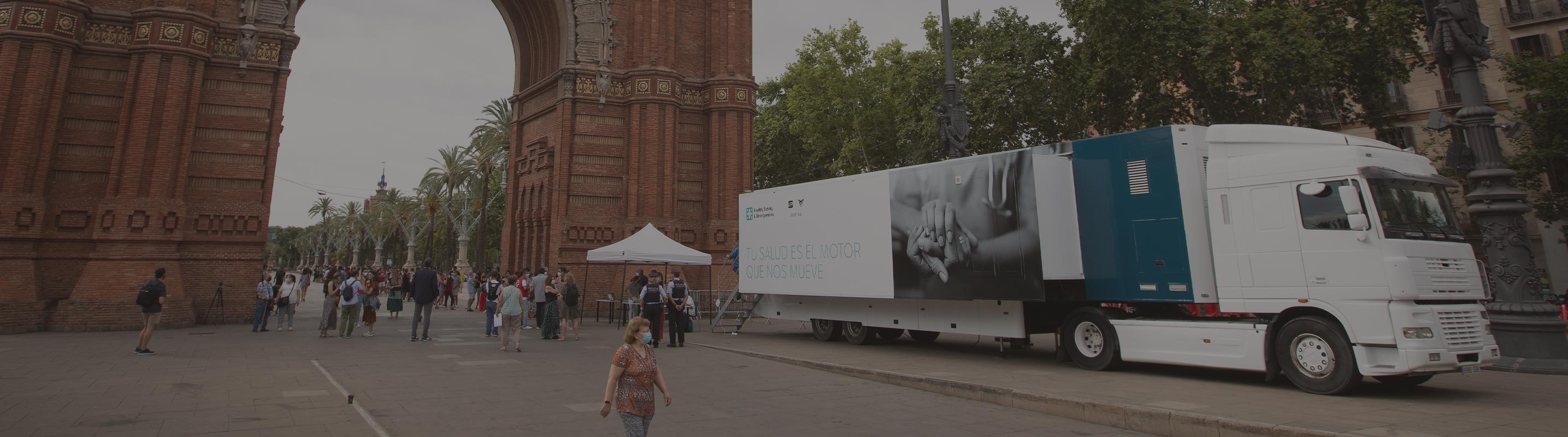 SEAT begins vaccinating public.